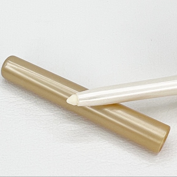 L’Oreal Clear Crayon Petite Automatic Lip Liner l'oral loreal New NWT - Picture 2 of 8